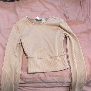 Never worn xxs crop top long sleeve